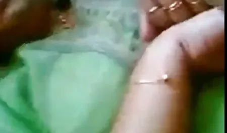அதில் pussi புடைப்புகள் அழகான இந்திய பெண் ஆபாச வீடியோக்கள் மற்றும் pulls