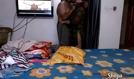பொன்னிற செக்ஸ் ஒரு அழகான நடாலியா Starr பெறுகிறார், ஆழமான, குத