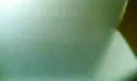 மனைவி Cumming மிக அழகான ஆபாச