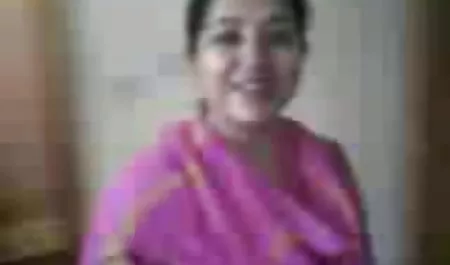 அமெச்சூர் JAV AOI செக்ஸ், இரண்டு, தோழர்களே அவரது ஆபாச பார்க்க அழகான பெண்கள் ஹேரி Growler