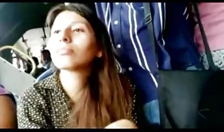 மலம்... மிக அழகான இந்திய பெண்கள் ஆபாச