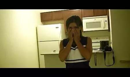 அவமானப்படுத்தப்பட்டு அழகான, ஆபாச செக்ஸ் கணவர் கொடூரமான