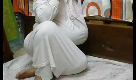 டீன் Cams நல்ல நிர்வாணமாக அவரது அழிக்கப்பட்ட டிராகன்